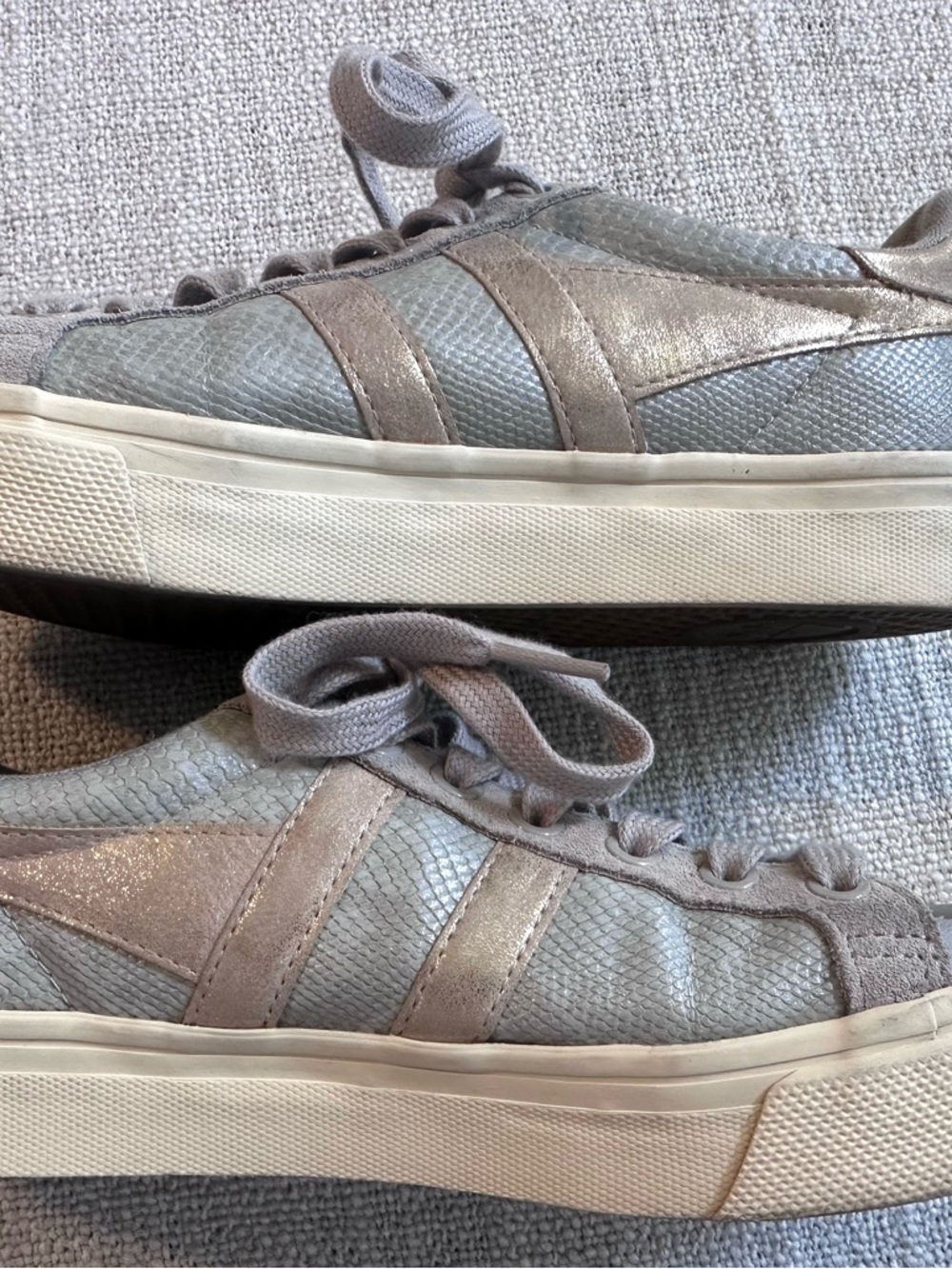 Anthropologie GOLA Orchid II Lizard Sneakers Feather Gray Gold Athleisure Wmn 6 - Picture 8 of 16